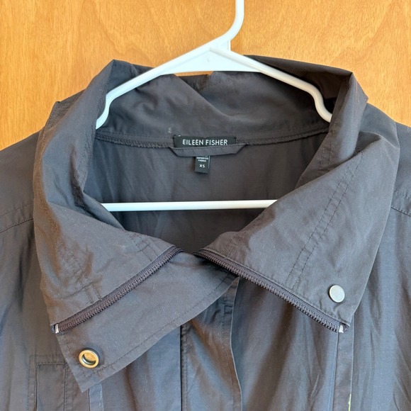 Eileen Fisher Charcoal Gray Lightweight Drawstring Hooded Anorak Jacket XS - Picture 5 of 12